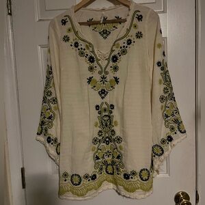 Free people creme embroidered boho tunic with flare sleeves